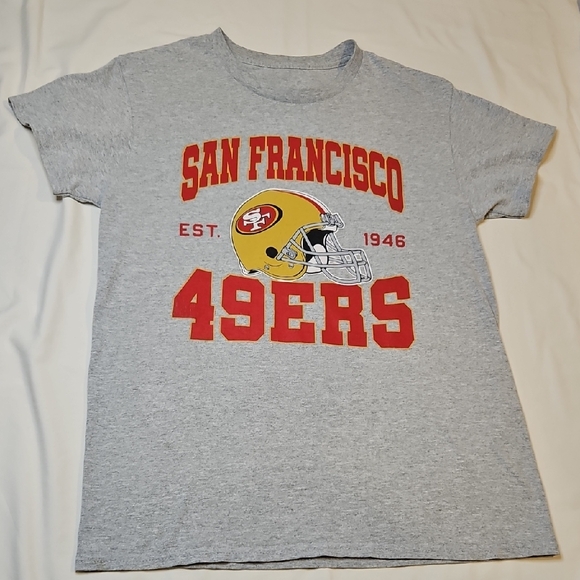NFL Other - 49ers San Francisco Gray T-shirt Mens Small NFL